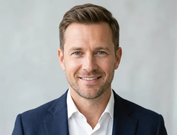 Hans Verkauft